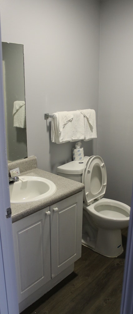 Budgetel Inn and Suites Atlanta Midtown - photo 13