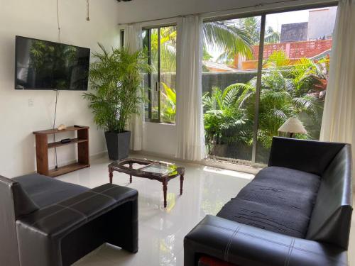 Casa Donde Entra la Luz y Vive la Naturaleza CCTV — 4-Star Luxury Hotel in Cozumel, Mexico