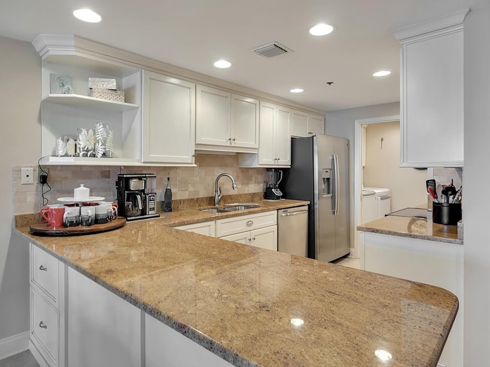 Navarre Towers 504 - photo 13