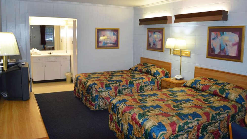 M Star Hotel Cleveland - photo 2