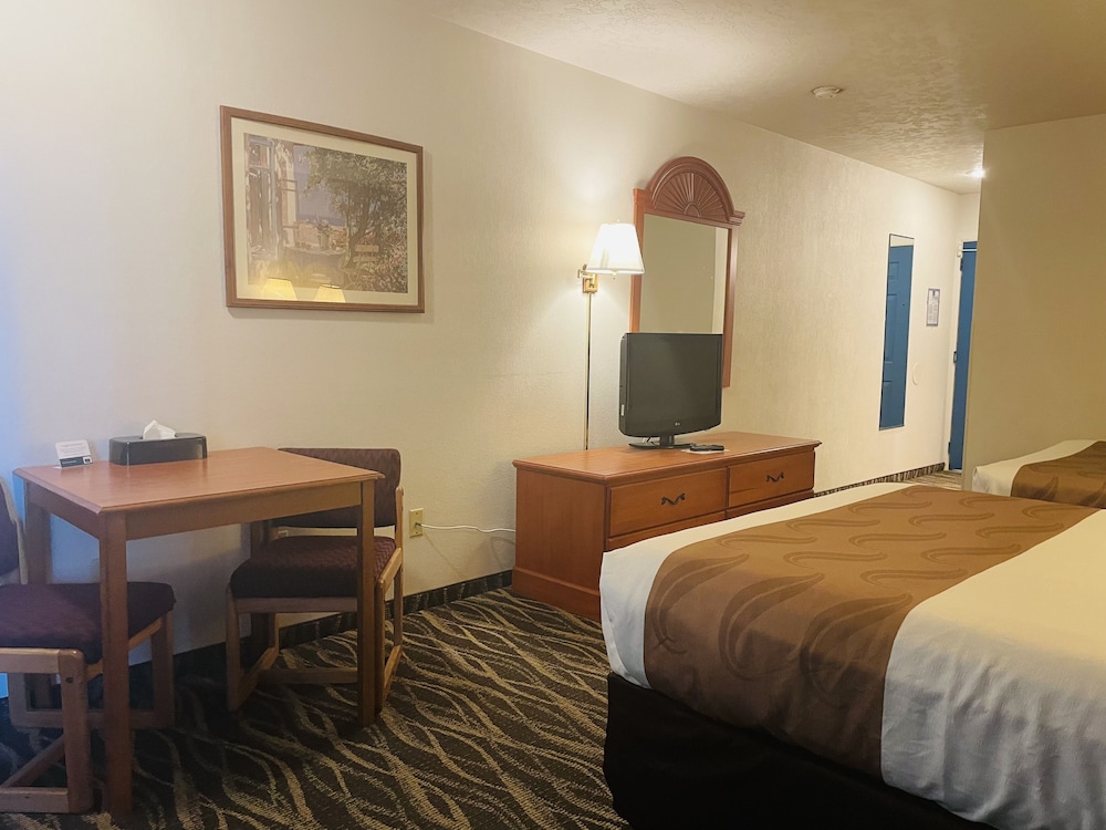 America's Best Value Inn Sandpoint - photo 11