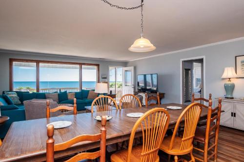 God is Nigh by Oak Island Accommodations - photo 13