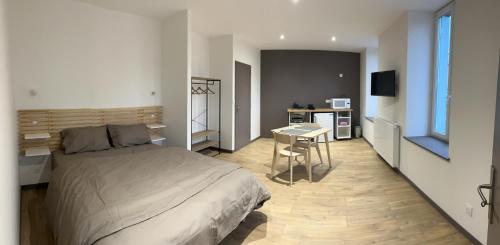 La Cigogne - last minute hotel in Panissieres