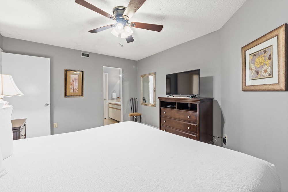Aquavista Beach Resort By Panhandle Getaways - photo 26