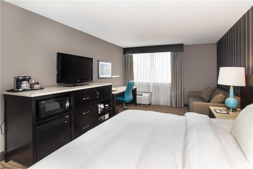 Wyndham Garden Westlake - photo 11