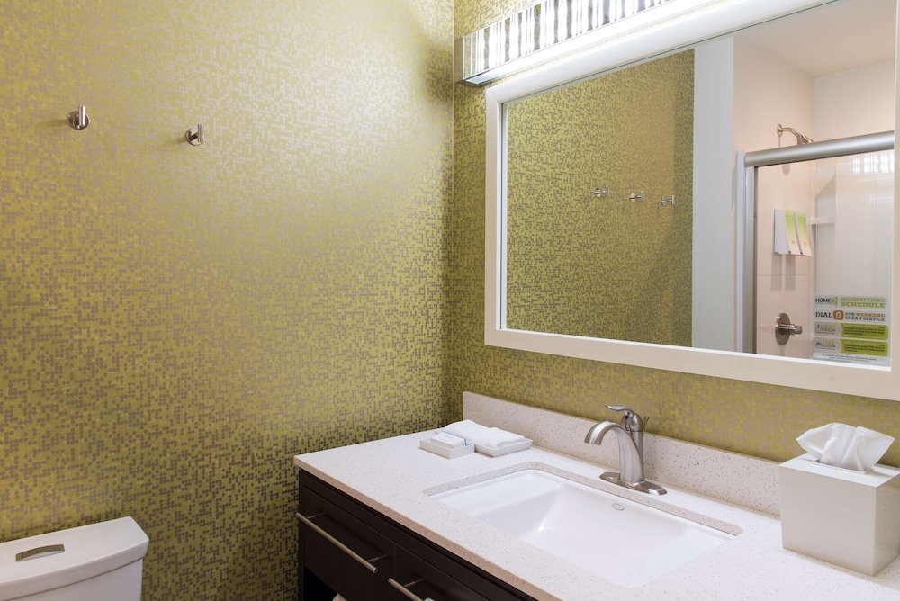 Home2 Suites by Hilton Indianapolis Downtown - photo 17