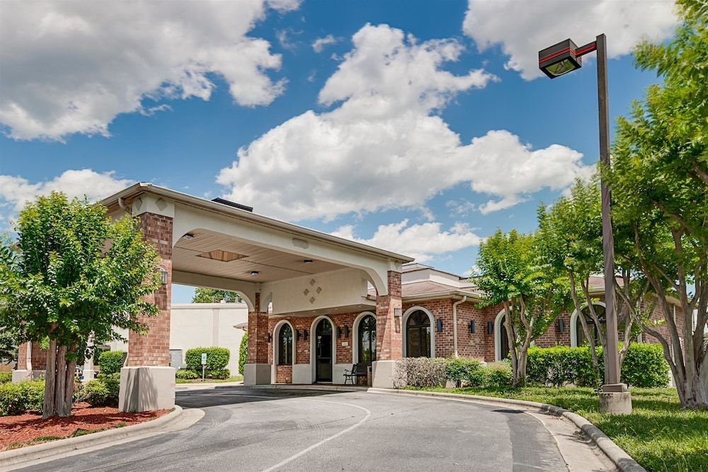 Motel 6 High Point - photo 20