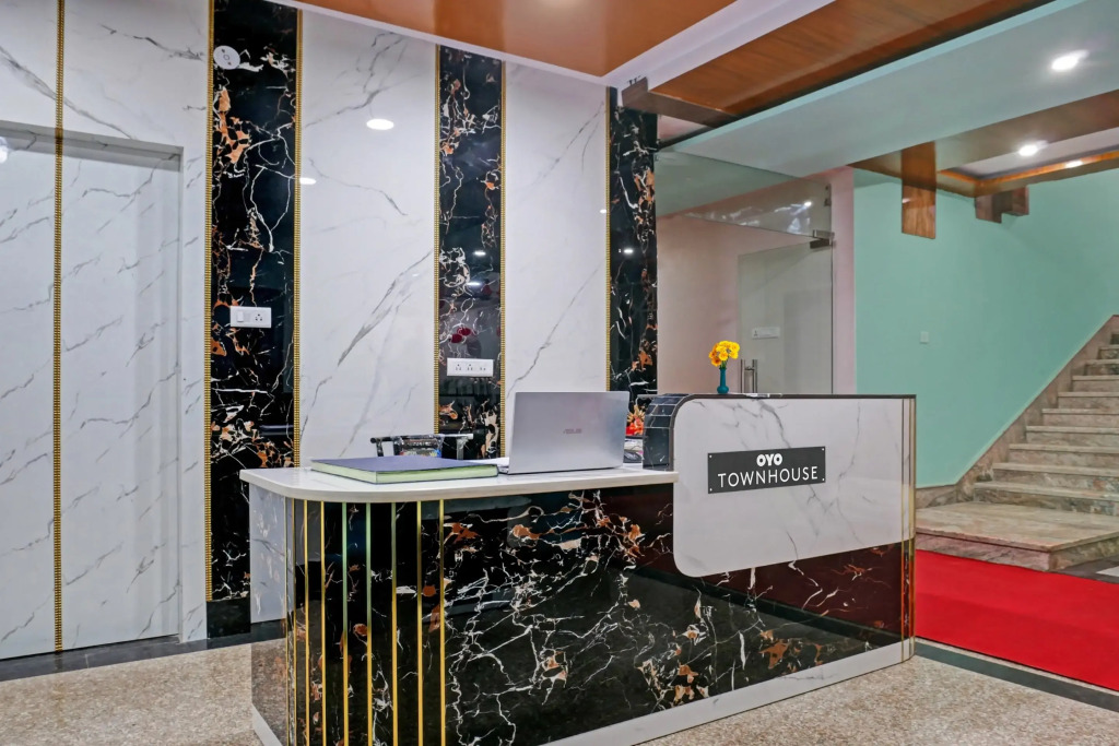 Super Collection O Yamuna Palace Near Gomti Riverfront Park in Lucknow, India