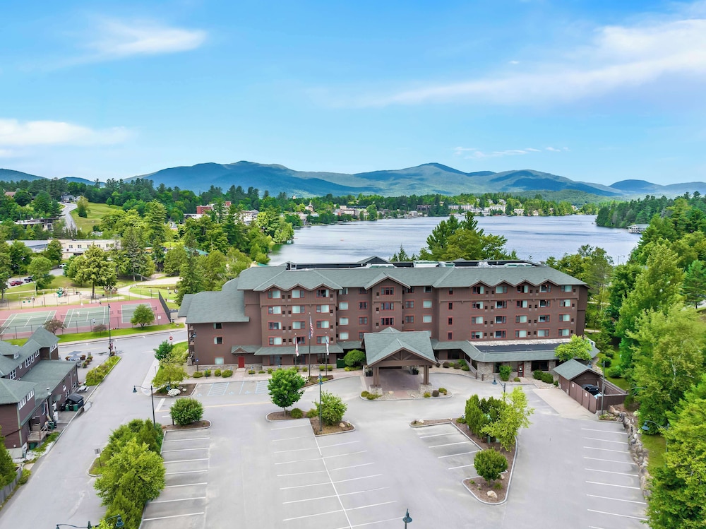 Hampton Inn & Suites Lake Placid - photo 68