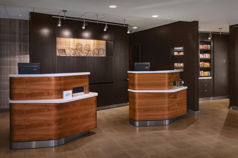 Courtyard by Marriott Mahwah - photo 4