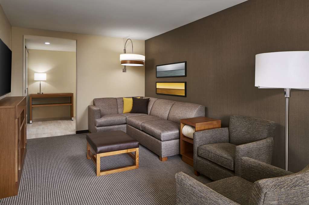 Hyatt Place Wilmington Riverfront - photo 28