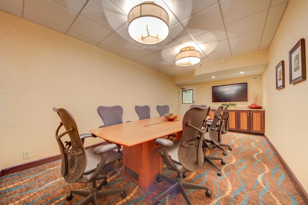 Hampton Inn St. Charles St. Peters - photo 36