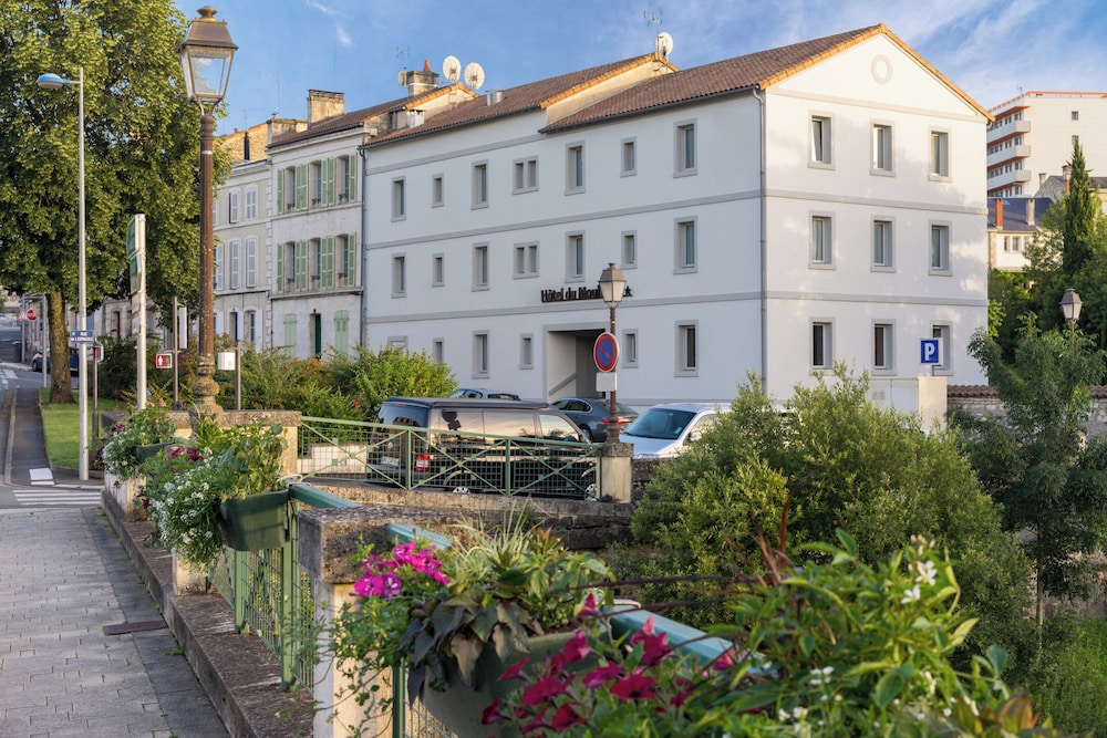Hôtel du Moulin Niort in Niort, France