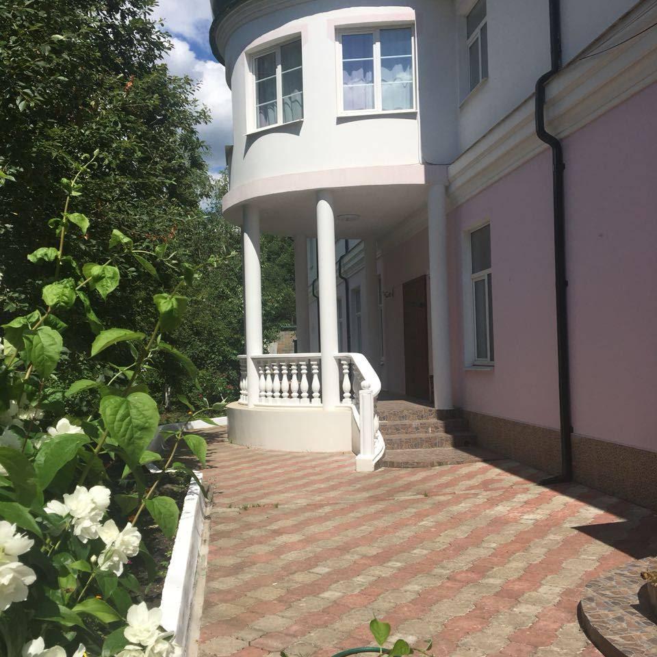 Hotel Verona — hotel in Lesnoy