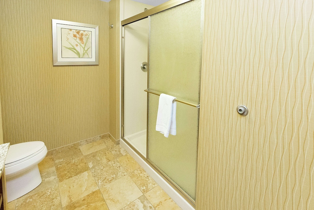 Hampton Inn Waynesburg - photo 38