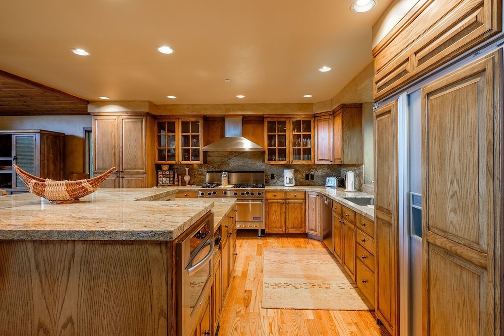 3390 Sun Ridge Dr - photo 8