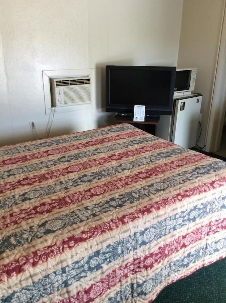 Tidewater Motel - photo 7