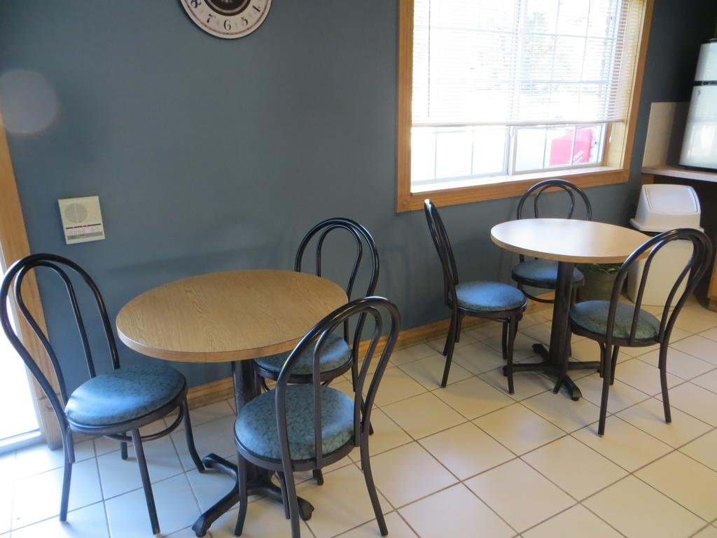 Heritage Inn - carbon neutral hotel in Wahoo