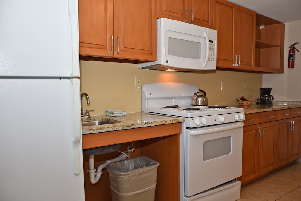 Nautilus Inn - photo 41