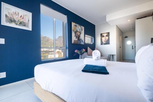 The Rose 506: Studio Apartment with Rooftop Pool