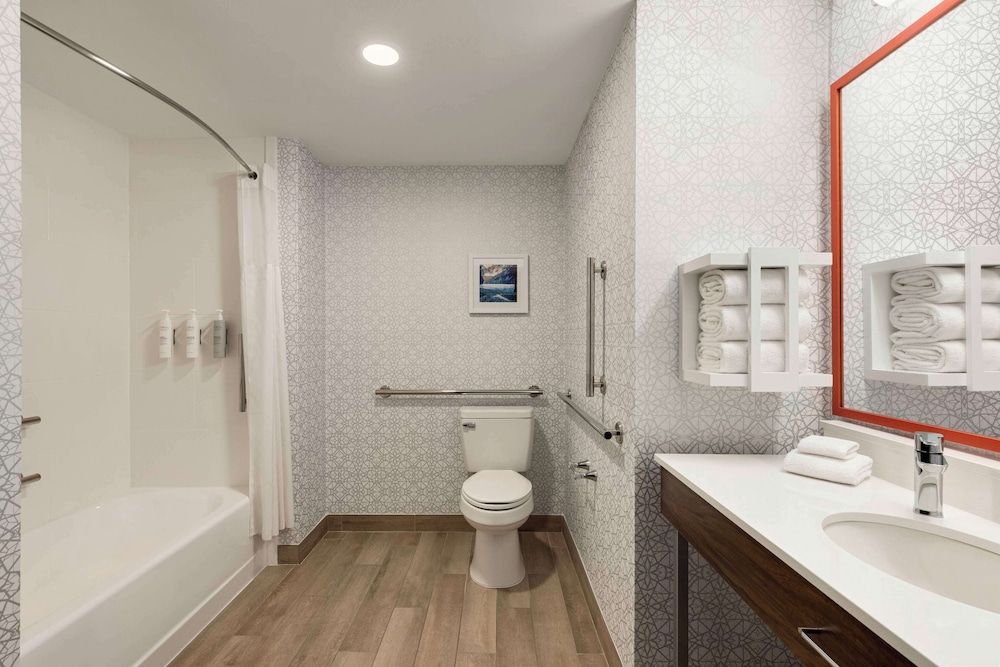 Hampton Inn Waynesboro Stuarts Draft - photo 16