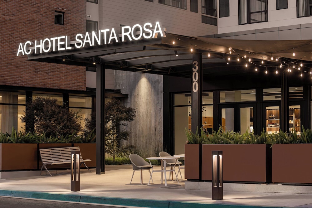 AC Hotel by Marriott Santa Rosa Sonoma Wine Country - photo 43