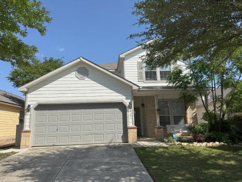 Silverado Way in San Antonio, United States