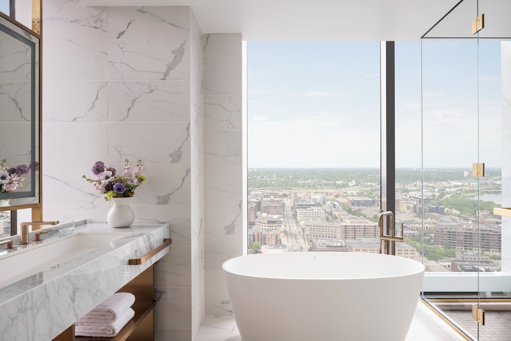 Four Seasons Hotel Minneapolis - photo 10