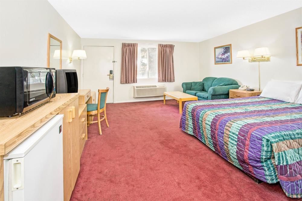 Travelodge Aurora Denver Area - photo 13