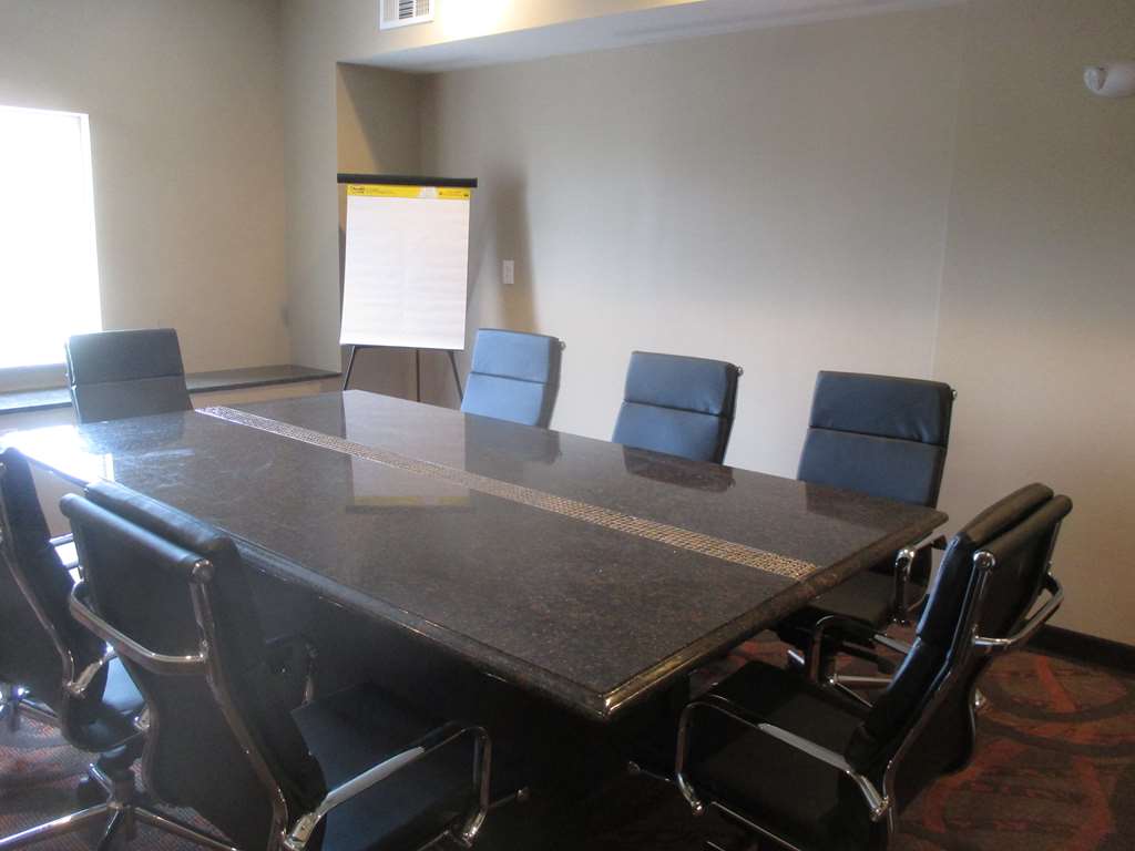 Best Western Plus Crawfordsville Hotel - photo 9