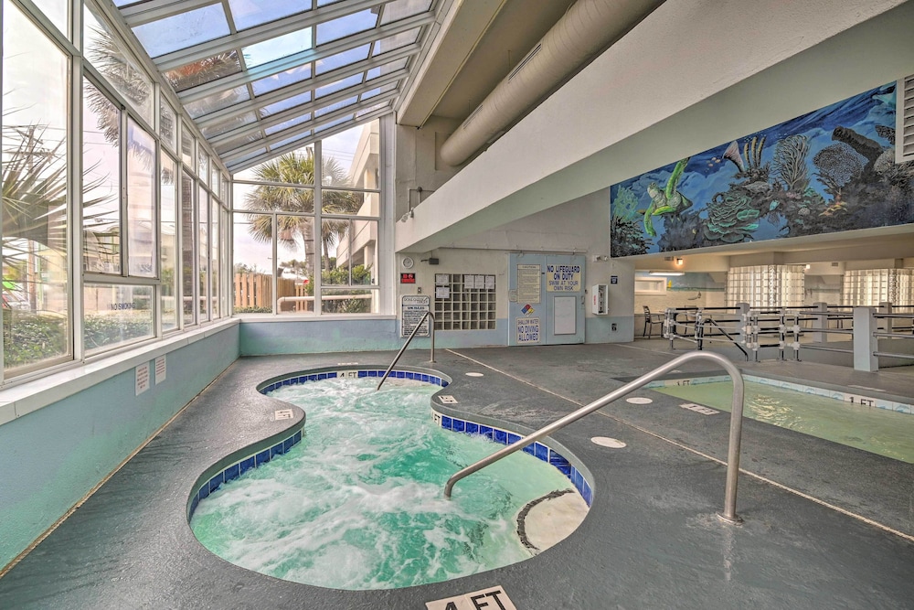 Oceanfront Oasis w Deck and Resort Beach Access - photo 26