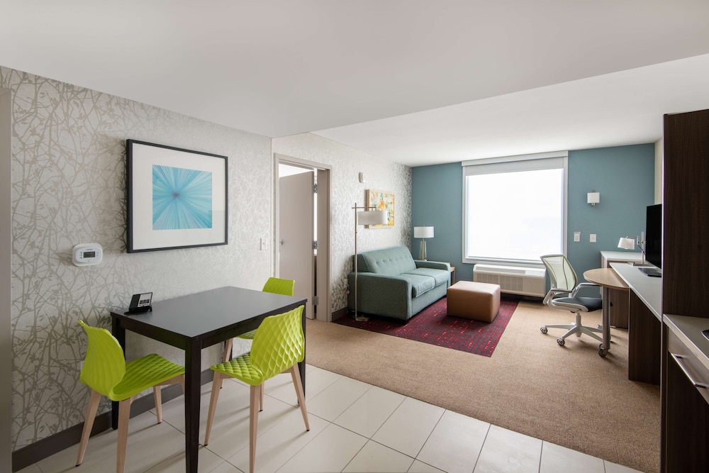 Home2 Suites by Hilton Phoenix Airport North AZ - photo 18