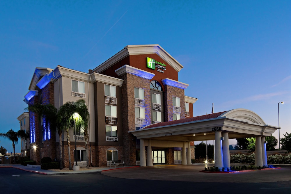 Holiday Inn Express Hotel & Suites Fresno South in Fresno, United States