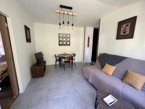 Anthologybis in Chateauroux, France