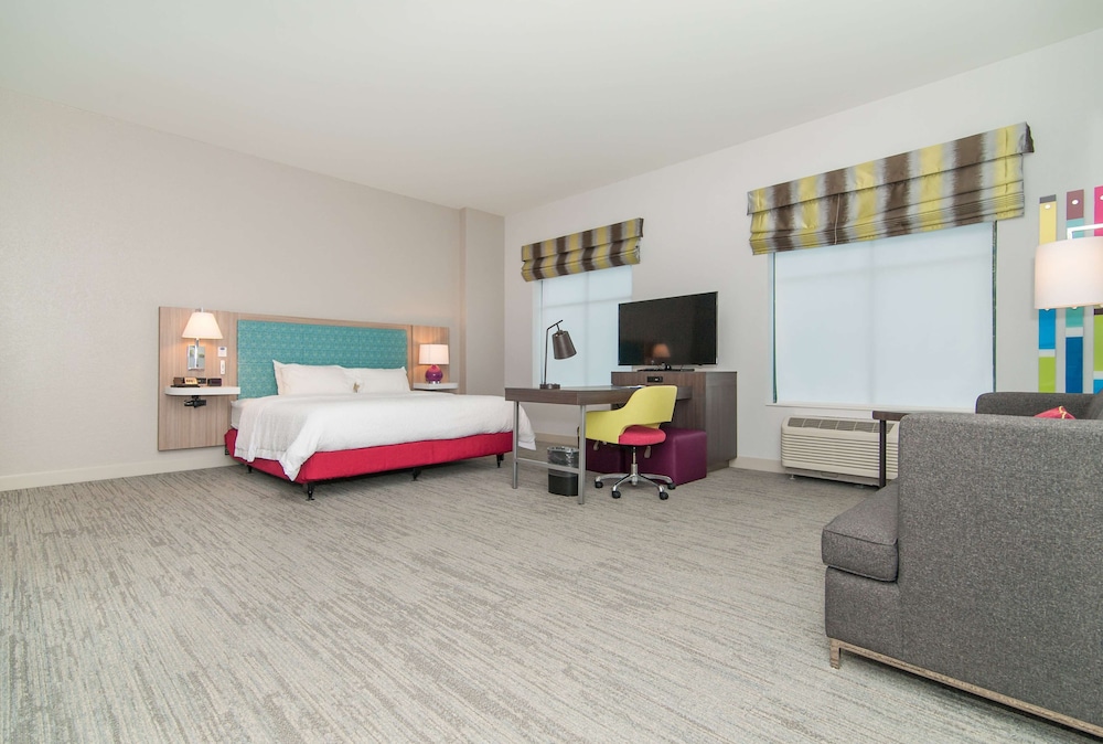 Hampton Inn Norwich - photo 26