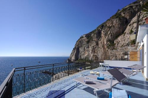 Seaside Magic Dream View — 4-Star Luxury Hotel in Meta, Italy
