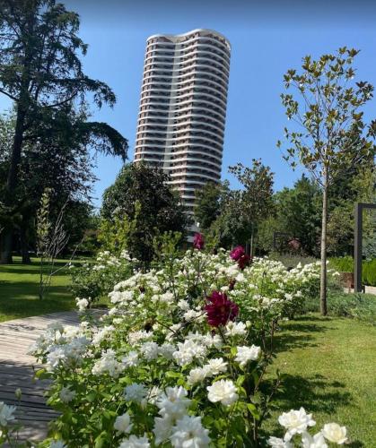 Luxury apartment Gardens — 4-Star Luxury Hotel in Tbilisi, Georgia