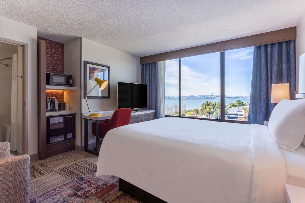 Hilton Garden Inn San Francisco Oakland Bay Bridge - photo 15