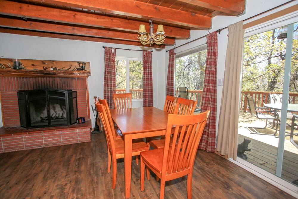 Little Swiss Inn - photo 17