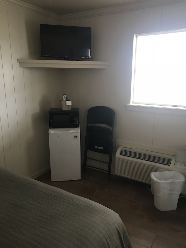 Trend Motel and RV Park - photo 10