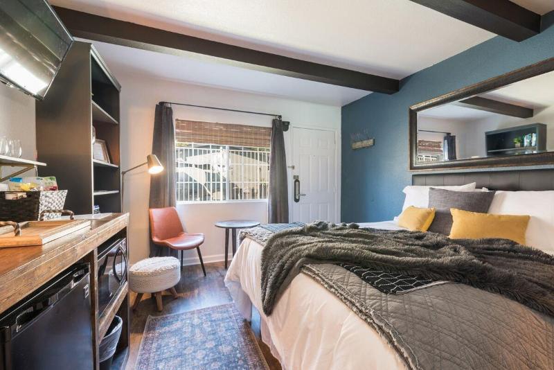 Shell Beach Inn - photo 30