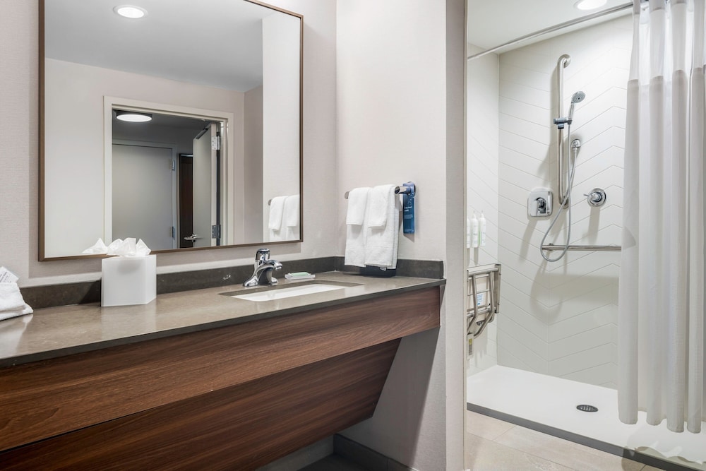 Fairfield Inn & Suites by Marriott Kansas City North Gladstone - photo 9