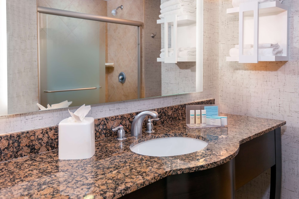 Hampton Inn & Suites Sarasota Lakewood Ranch - photo 32