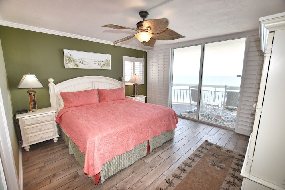0801 Waters Edge Resort condo - last minute hotel in Myrtle Beach