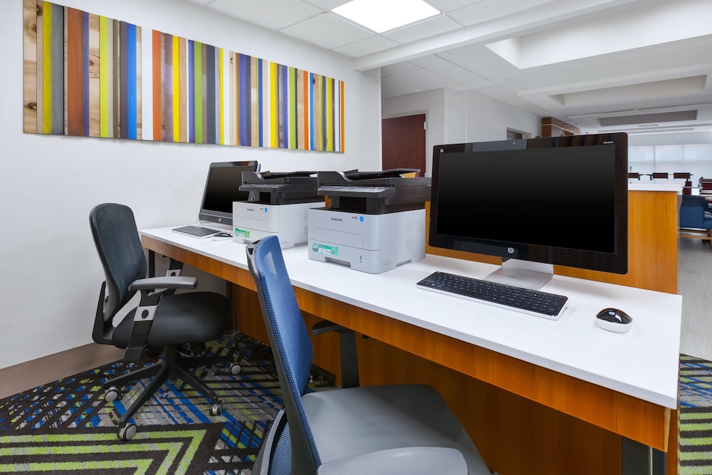 Holiday Inn Express & Suites Dayton South Franklin by IHG - photo 22