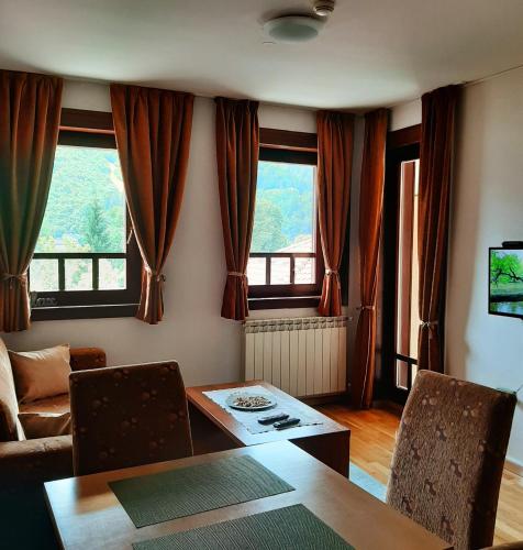 Relax Apartman sa garažom — 4-Star Luxury Hotel in Fojnica, Bosnia and Herzegovina