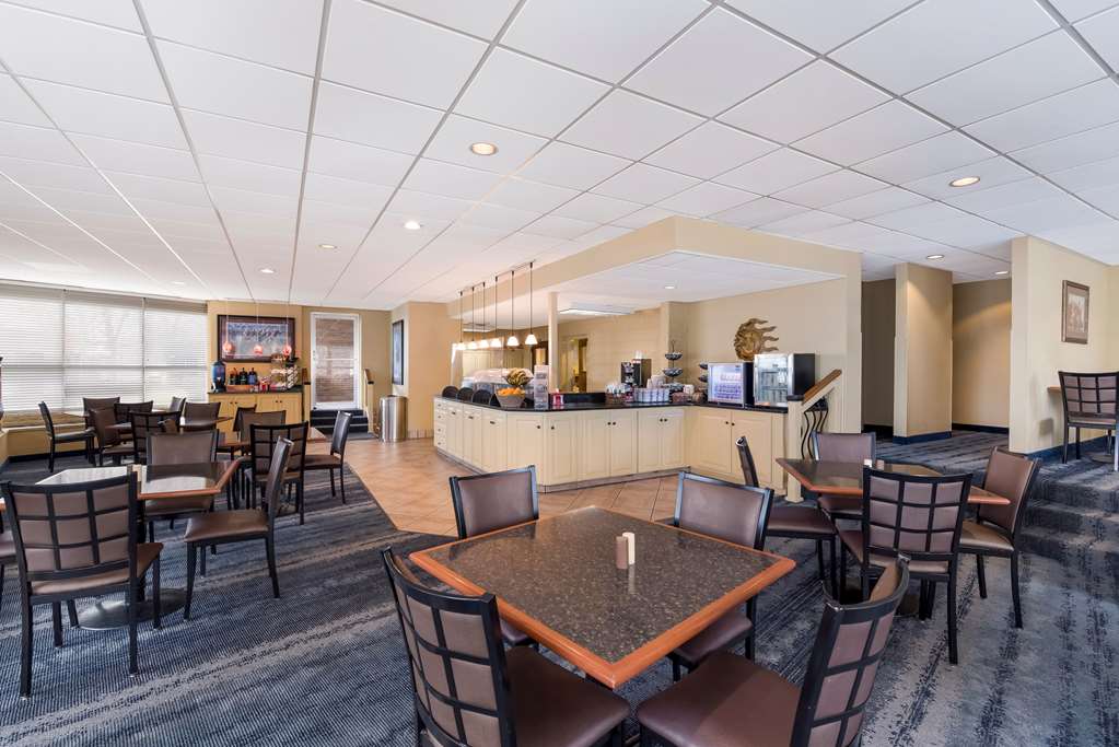 Best Western Winners Circle - photo 9