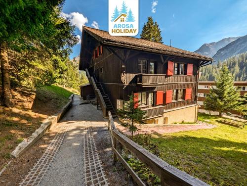 Chalet Pradella by Arosa Holiday — 4-Star Luxury Hotel in Arosa, Switzerland