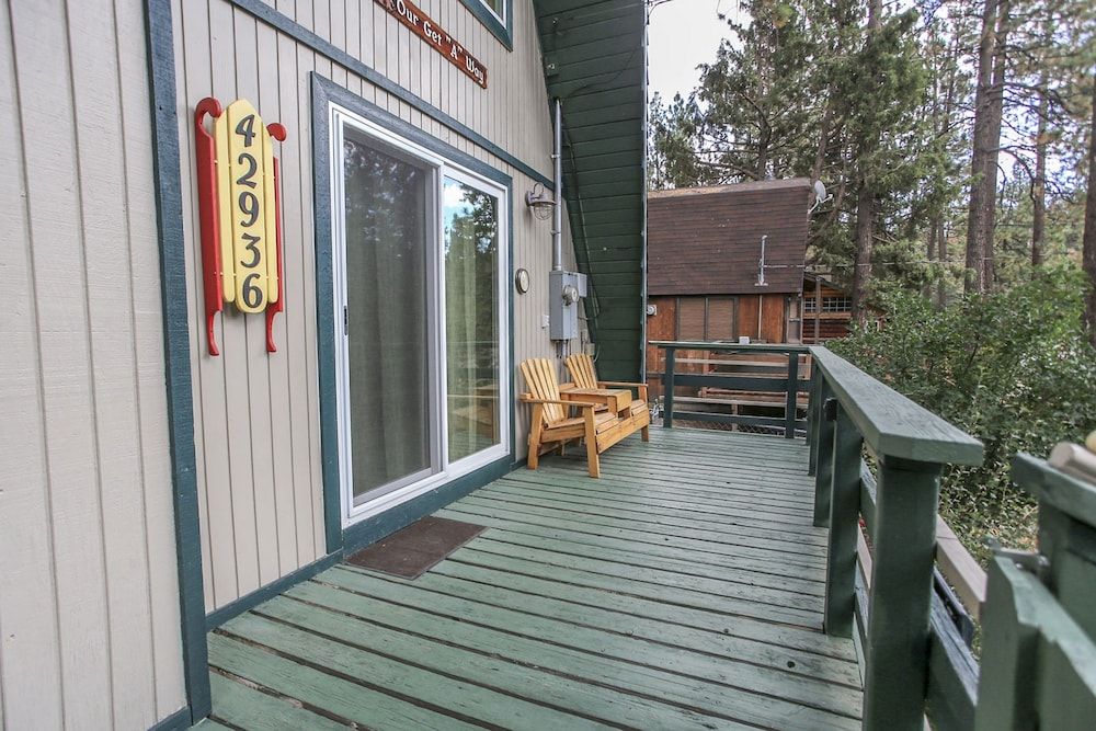 The Getaway Amazing and cozy escape With beautiful views of the Bear Mountain slopes - photo 6