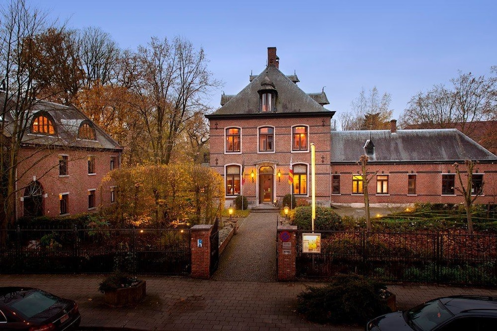 Roosendaelhof in Geel, Belgium
